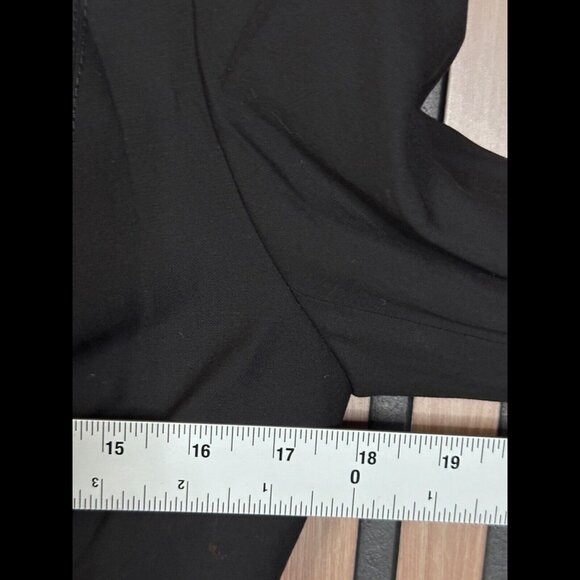 Amanda Wakeley Jacket US 8 Black Hook & Eye Wool 100% Silk Frayed Flare Sleeve - Picture 3 of 7